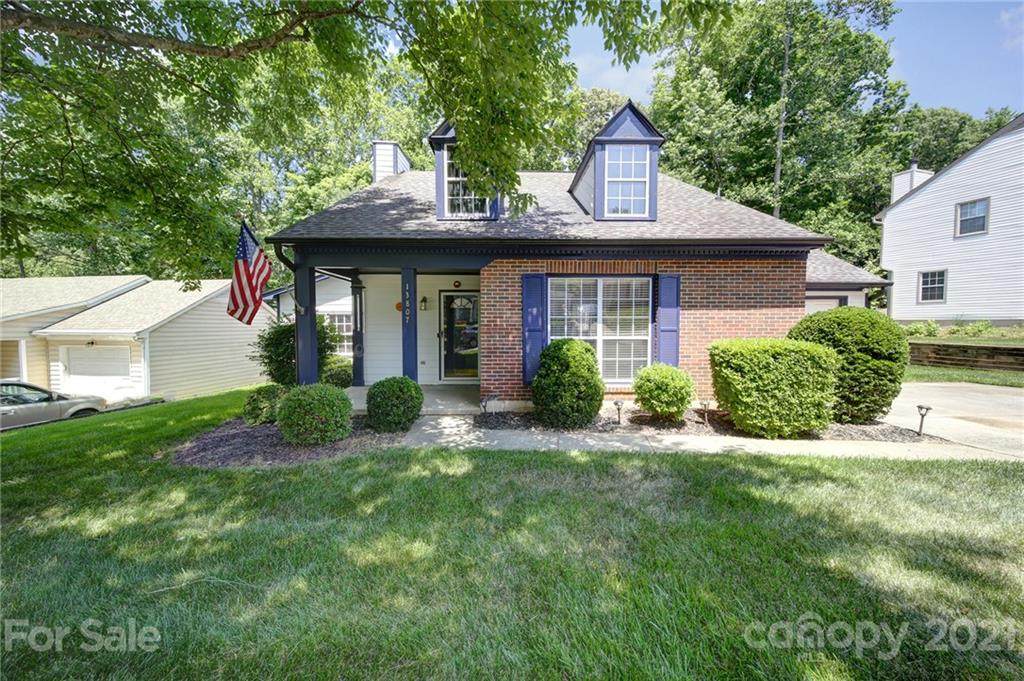 13807 Darington Court - Photo 1