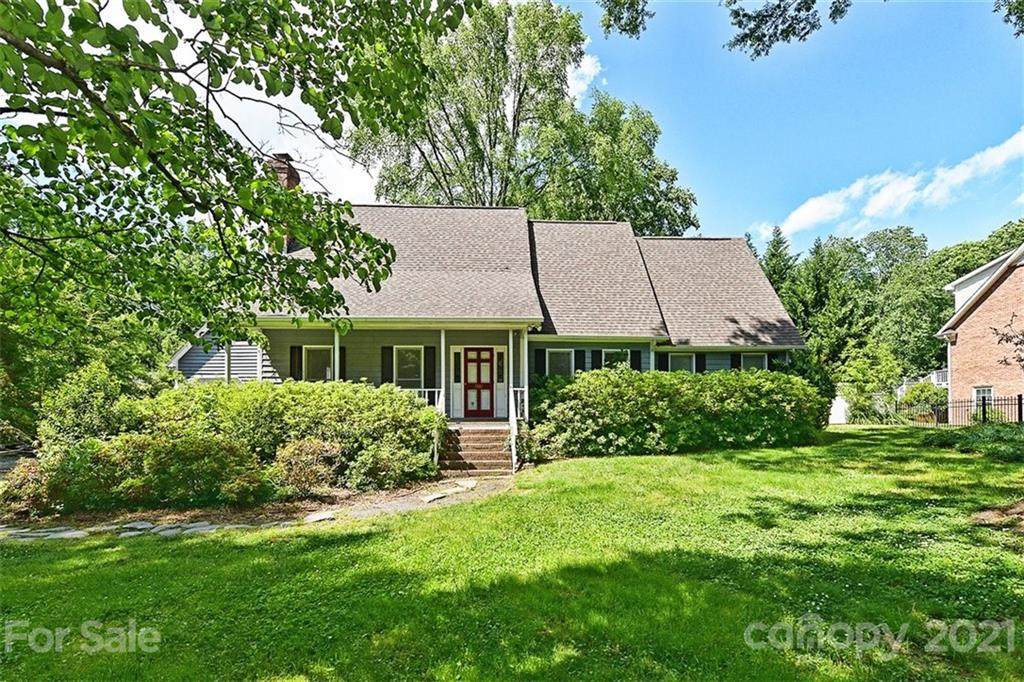 1501 Burtonwood Circle - Photo 1