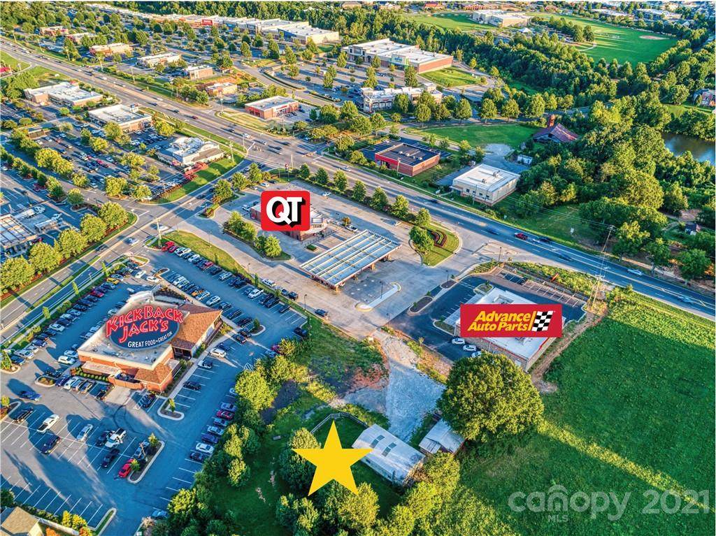 690 River Highway - Photo 1