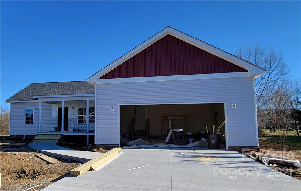 279 Beechnut Drive - Photo 1