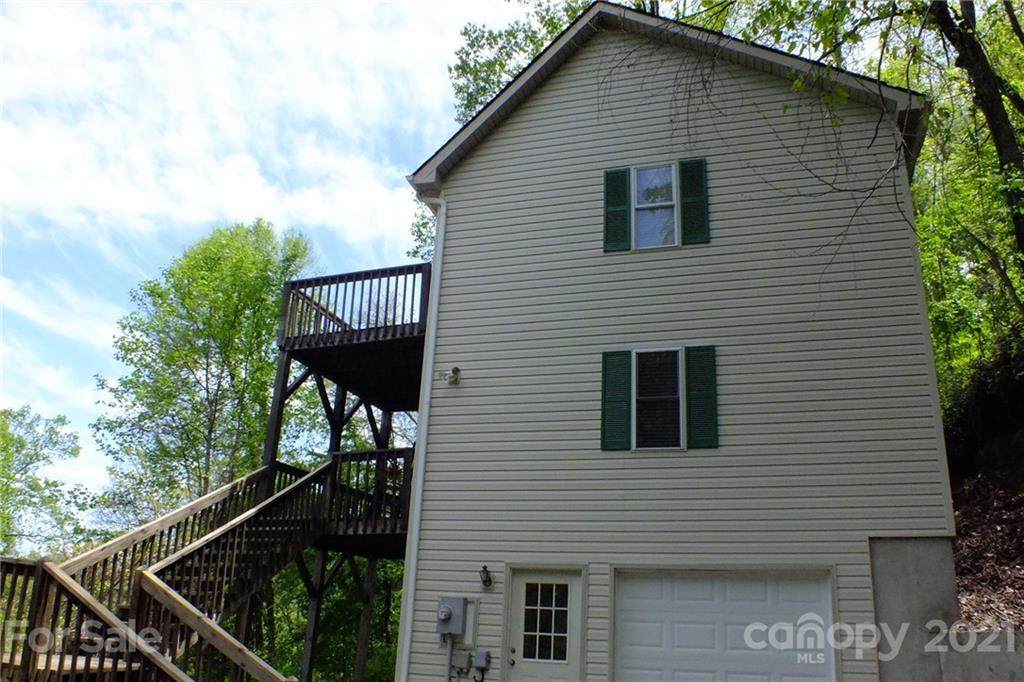 106 Bridle Drive - Photo 1