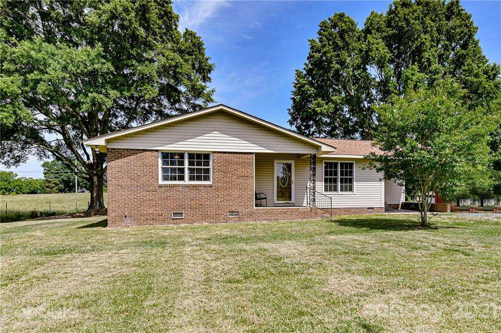 1422 Clarence Secrest Road - Photo 1