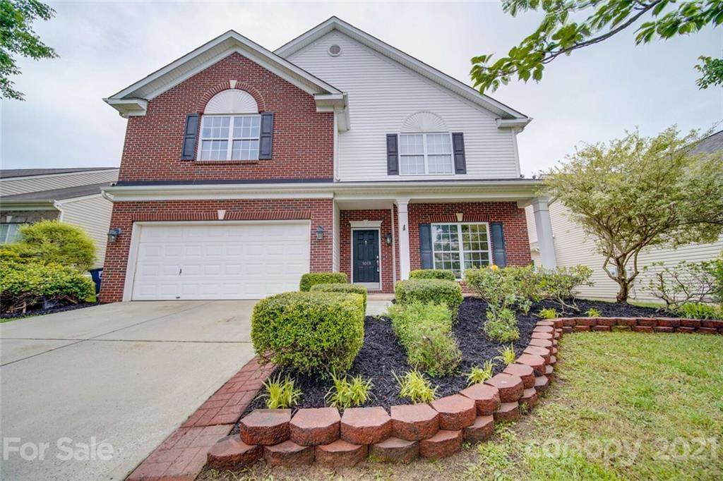 1019 Whippoorwill Lane - Photo 1