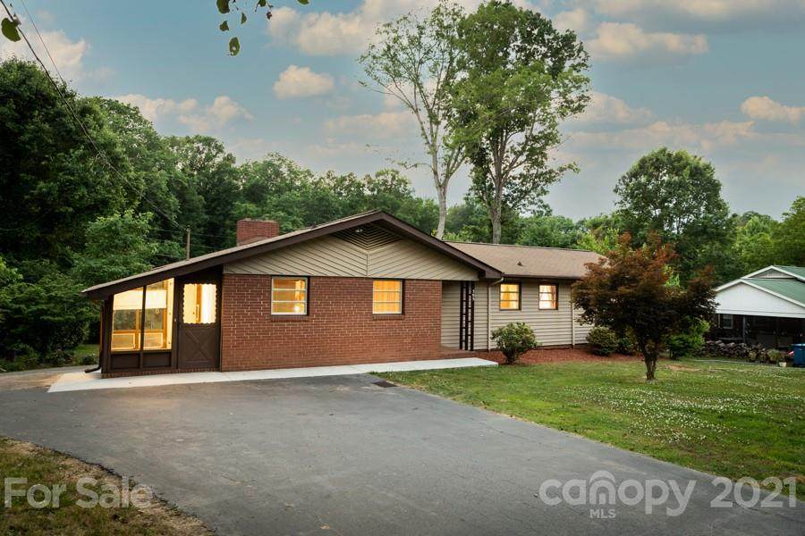 505 Sunset Drive - Photo 1