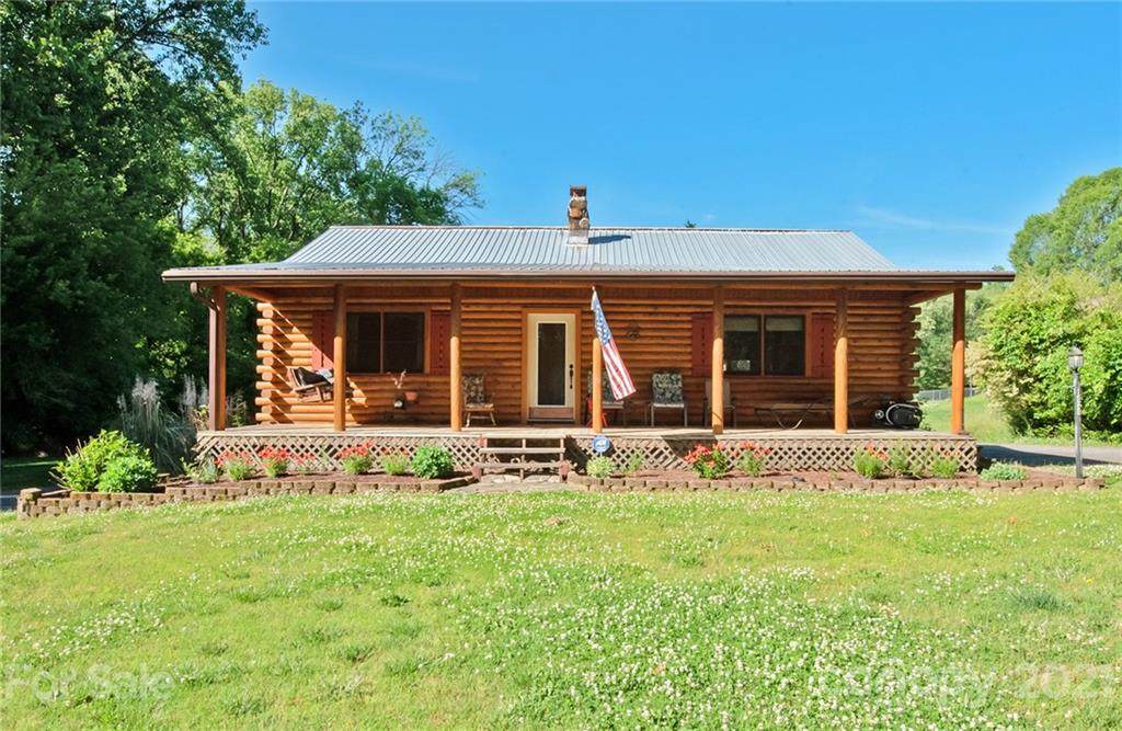 1020 Oak Trail Circle - Photo 1