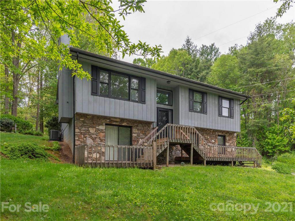 10 Brentwood Drive - Photo 1