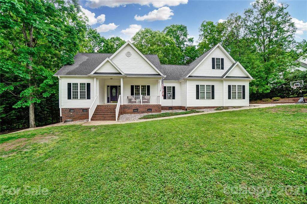 314 Hidden Creek Drive - Photo 1