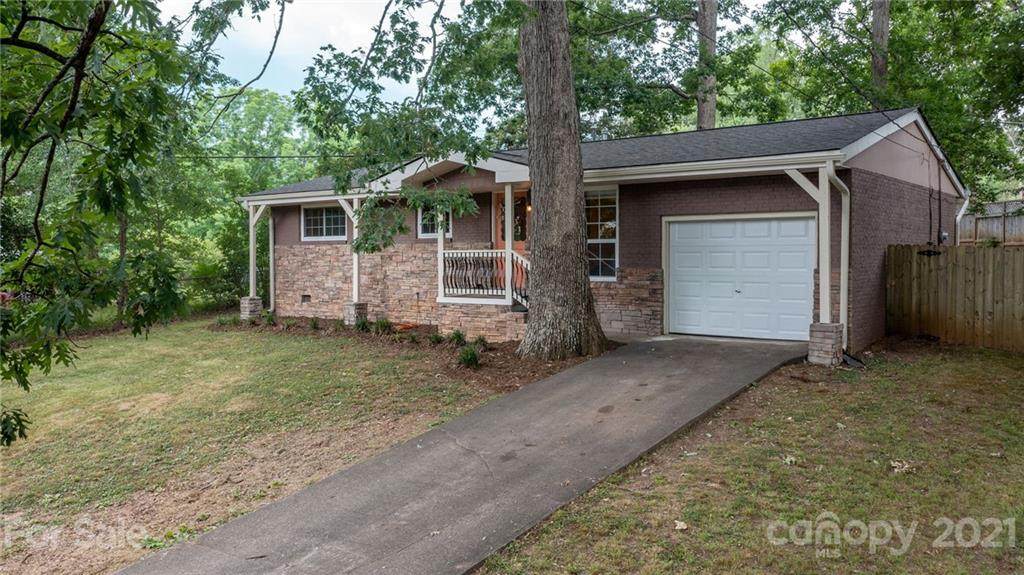 34 Dogwood Court - Photo 1