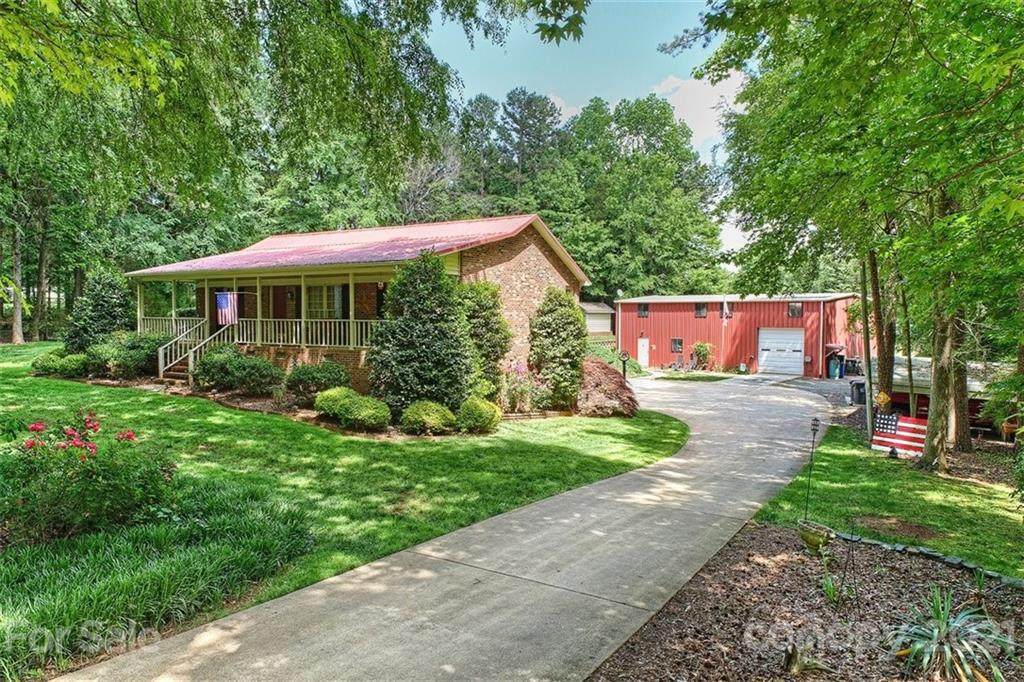 7726 Babe Stillwell Farm Road - Photo 1