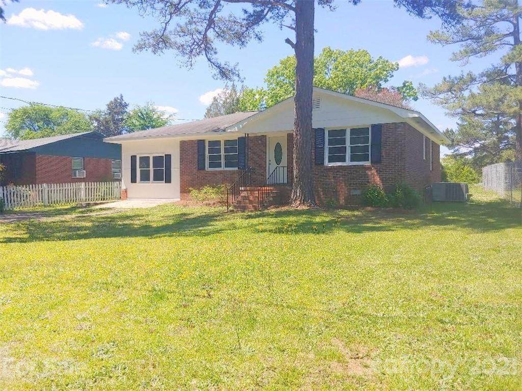 148 Stadium Drive - Photo 1