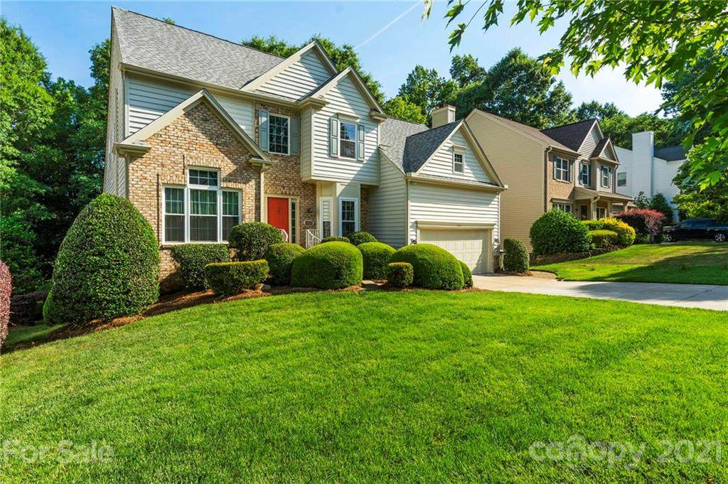 107 Lyman Oak Court - Photo 1