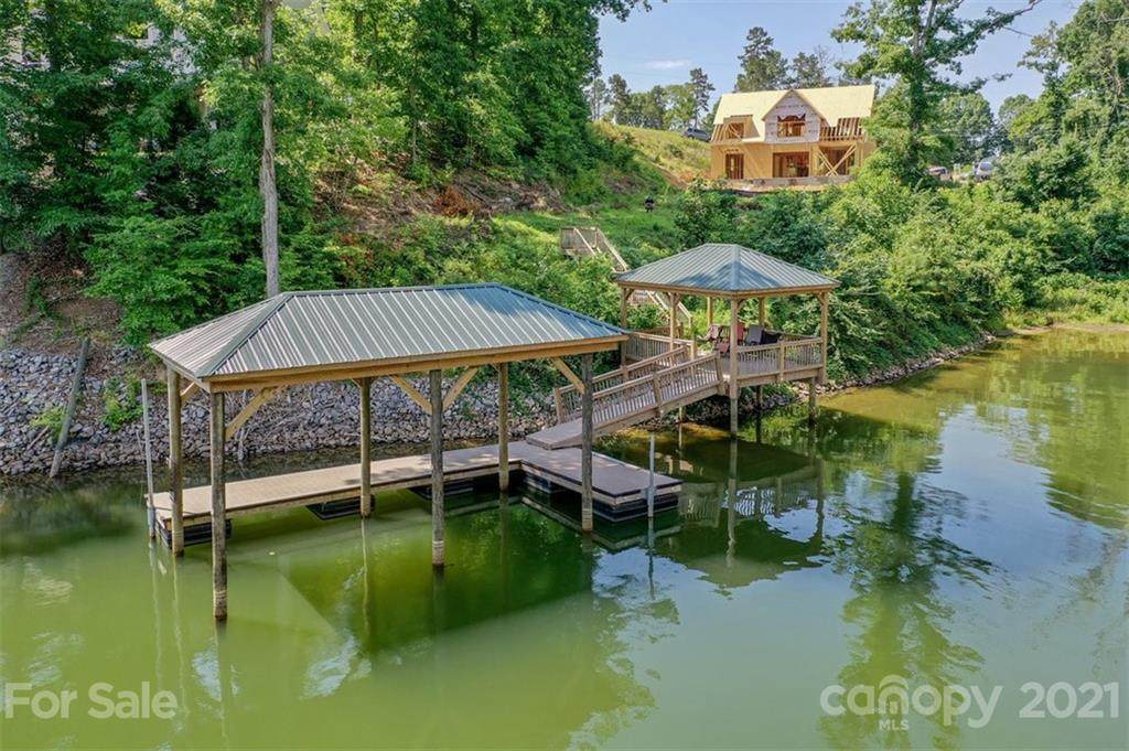 218 Waddell Road - Photo 1