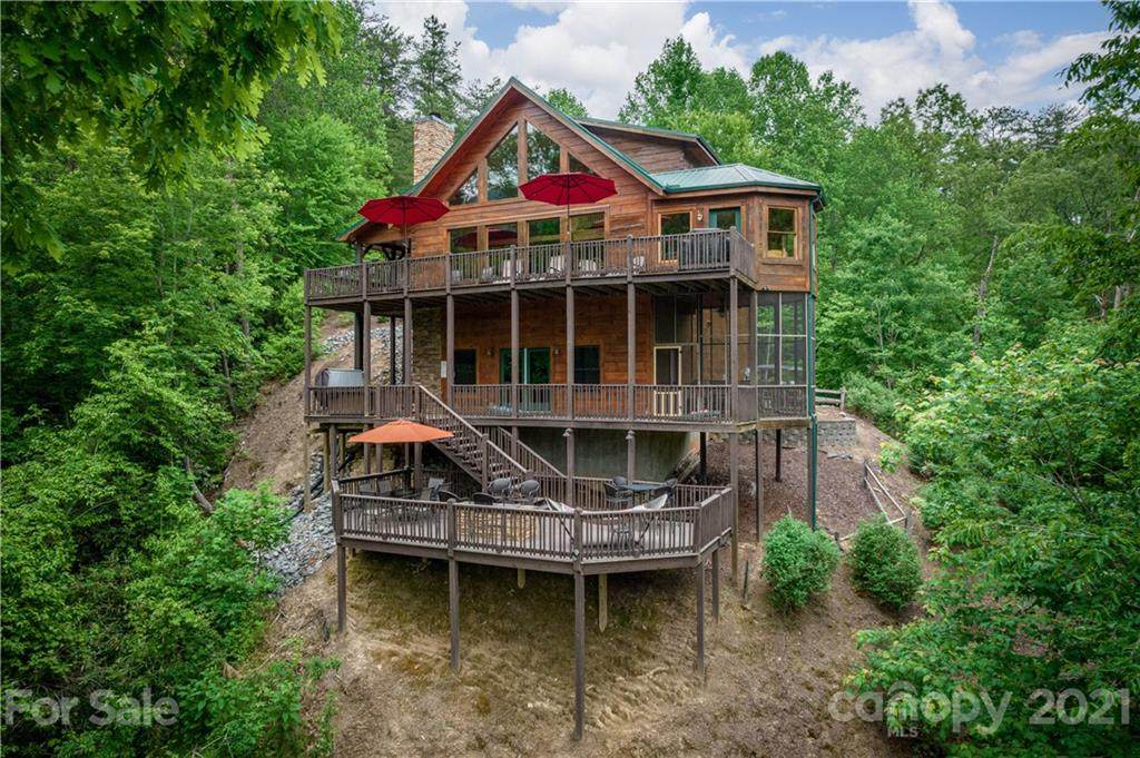 345 Fairway Drive - Photo 1