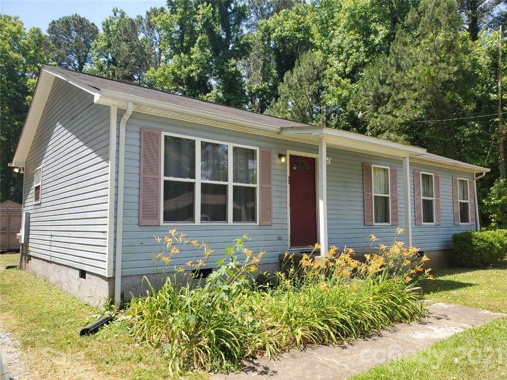 520 Salem Street - Photo 1