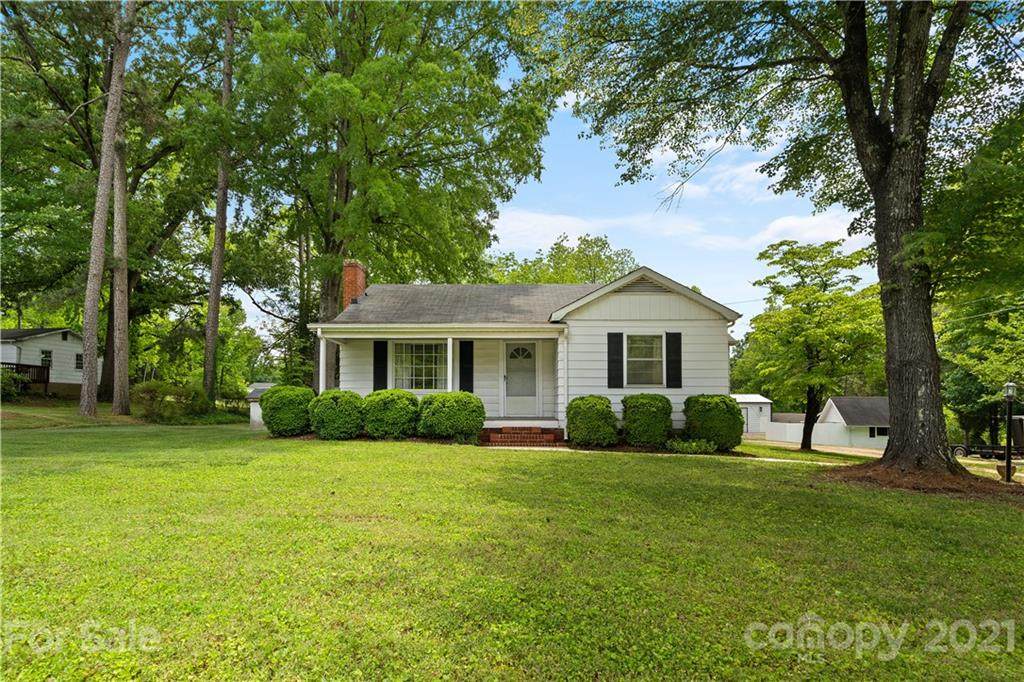 8302 Lawyers Road - Photo 1
