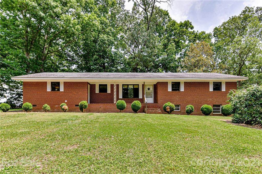 40698 Pauls Crossing Road - Photo 1
