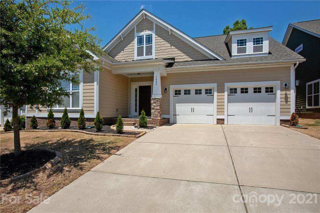 1042 Cameron Creek Parkway - Photo 1