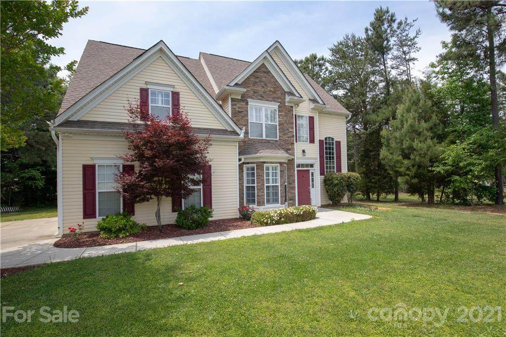 109 Windstone Drive - Photo 1