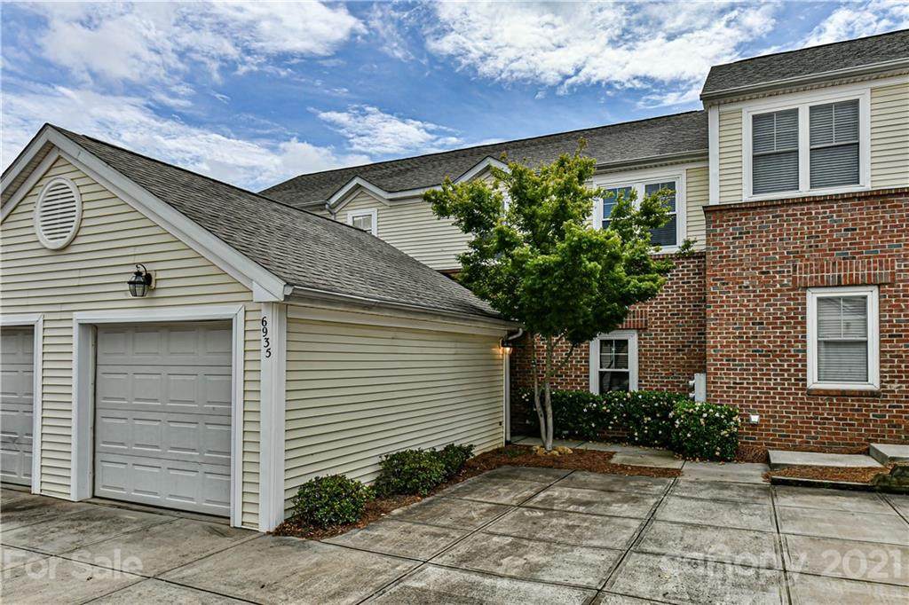 6935 Misty Pine Lane - Photo 1