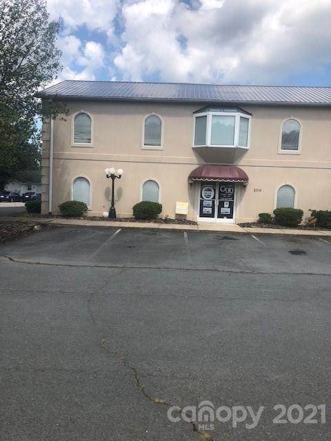 2710 S Main Street - Photo 1