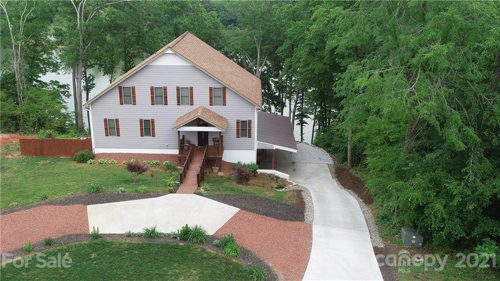 5888 Wood Duck Way - Photo 1