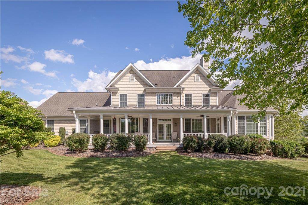 4449 Plantation Drive - Photo 1
