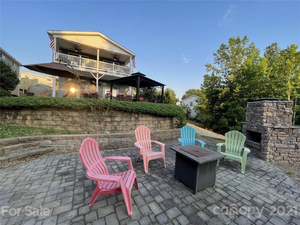 132 Eagle Drive - Photo 1