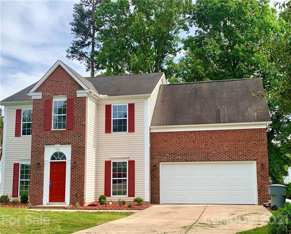 1709 Silverberry Court - Photo 1