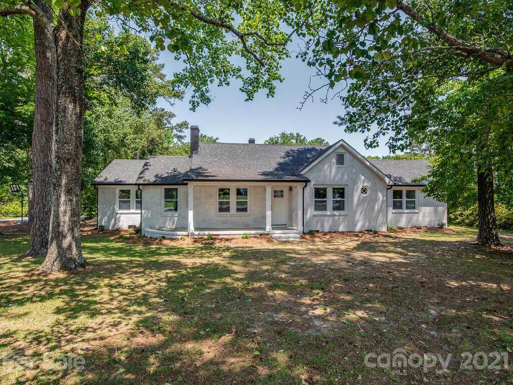 316 Stevens Drive - Photo 1