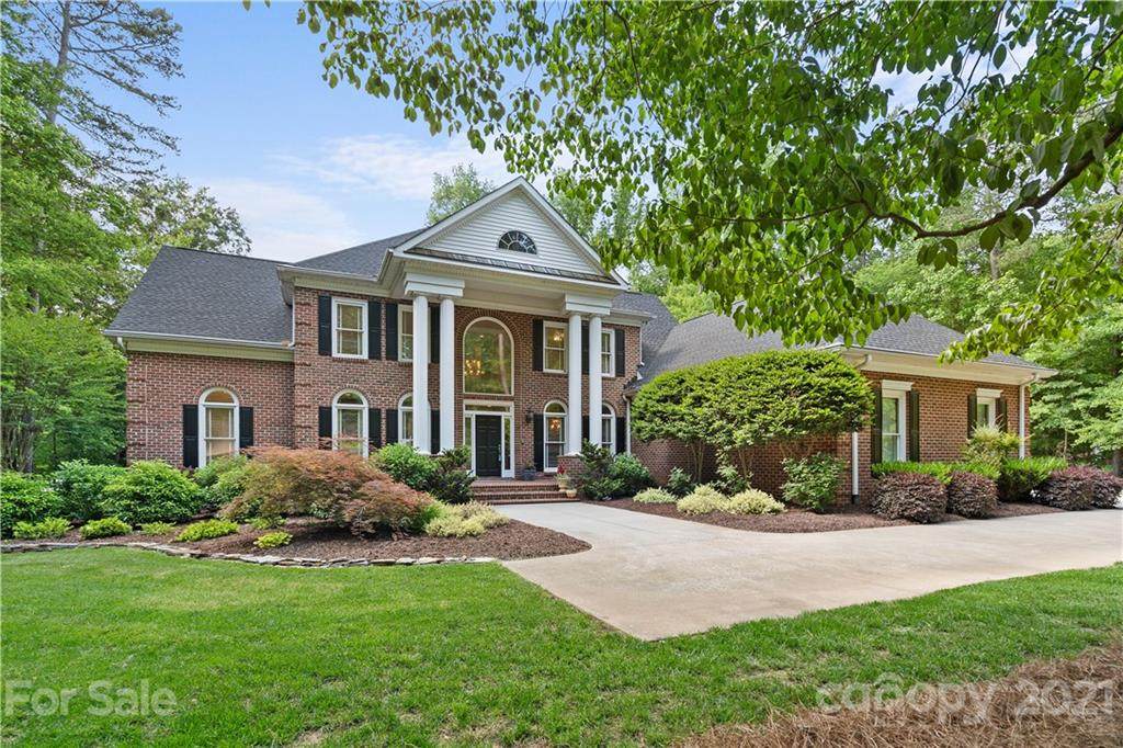 1317 Longleaf Court - Photo 1