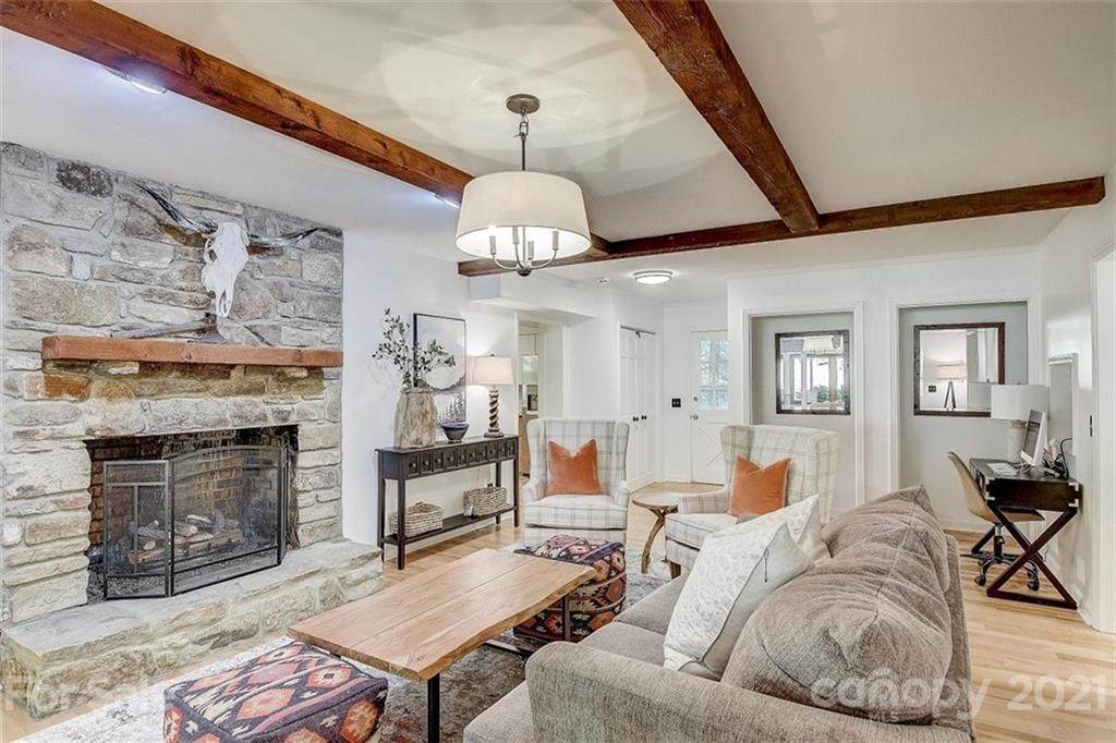 292 Huntington Road - Photo 1