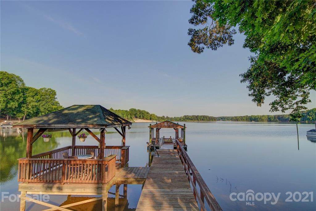 11929 Pinnacle Point Lane - Photo 1