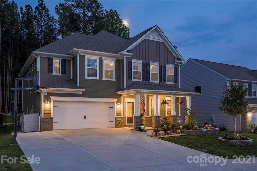197 Falls Cove Drive - Photo 1