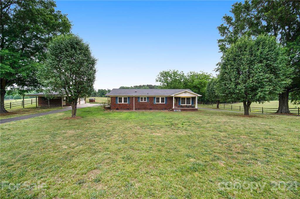 25660 Rowland Road - Photo 1