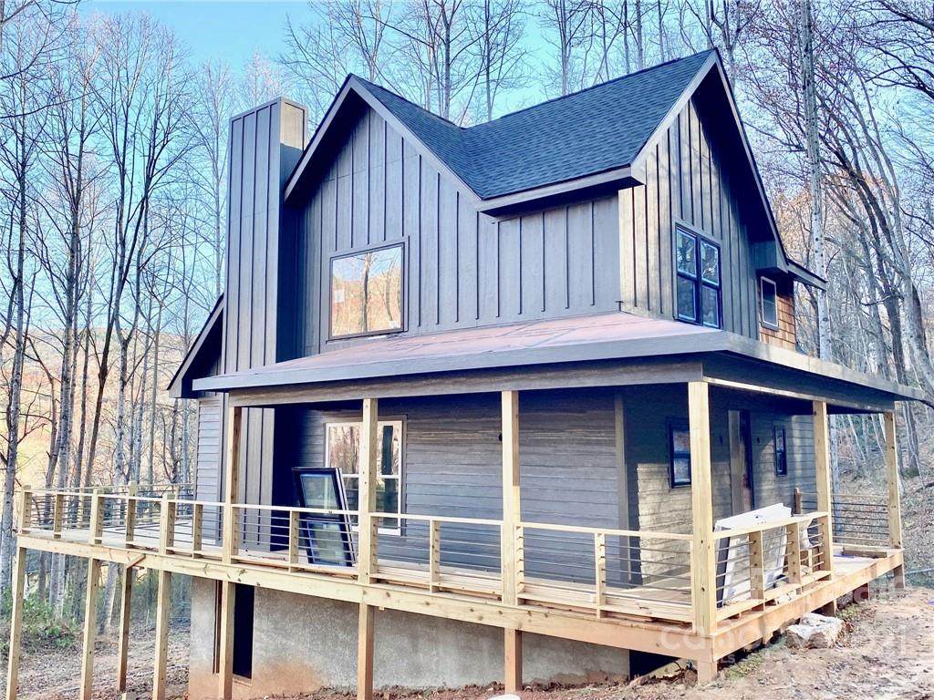 987 Blue Ridge Drive - Photo 1
