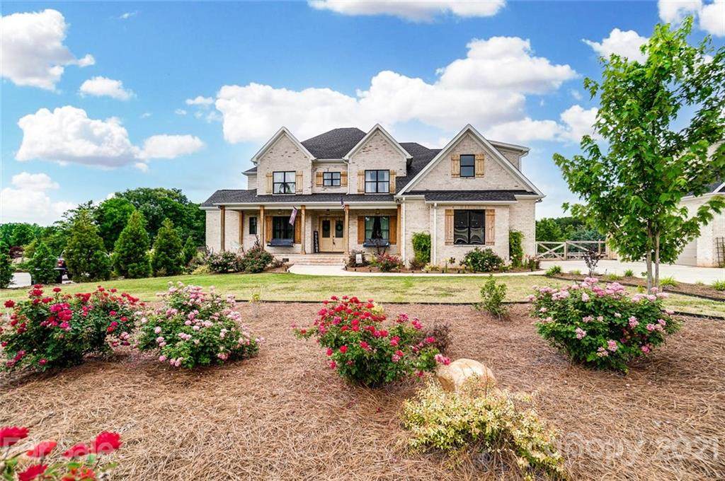 1832 Hannon Farm Road - Photo 1