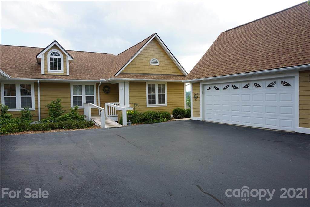 1803 Hyde Park Drive - Photo 1