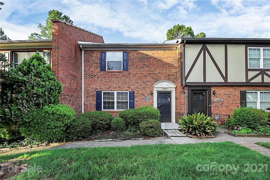 8909 Hunter Ridge Drive - Photo 1