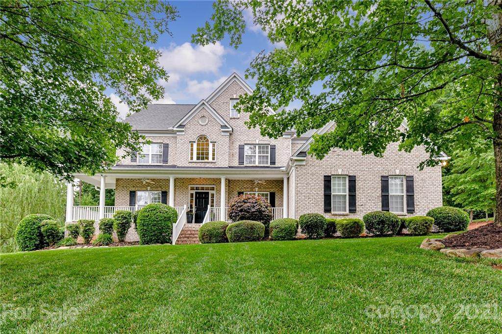 225 Anniston Way - Photo 1