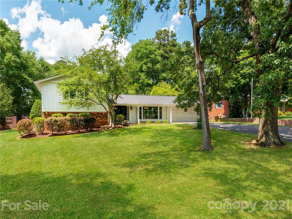 1308 Maxwell Street - Photo 1