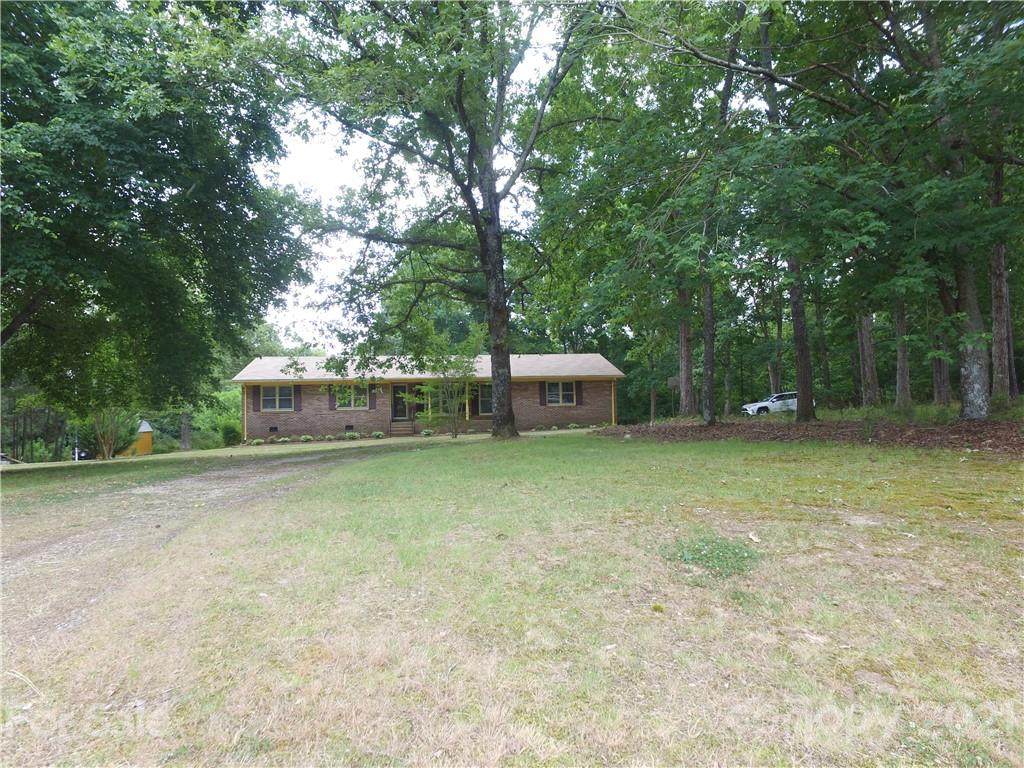 620 Dunlap Road - Photo 1