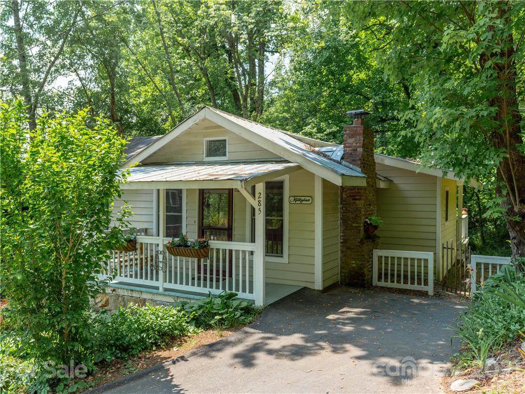 285 Poplar Street - Photo 1