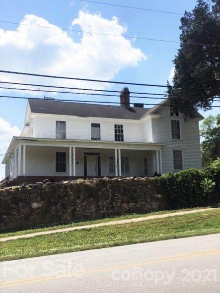 1114 Aspen Street - Photo 1