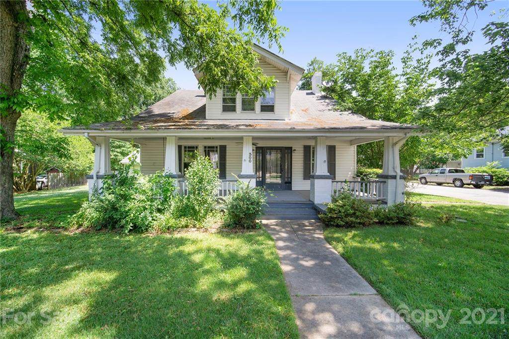 300 Maupin Avenue - Photo 1