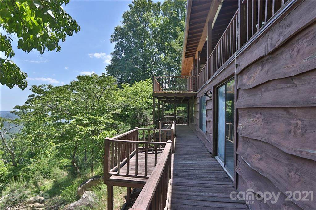 1401 Greenstreet Drive - Photo 1
