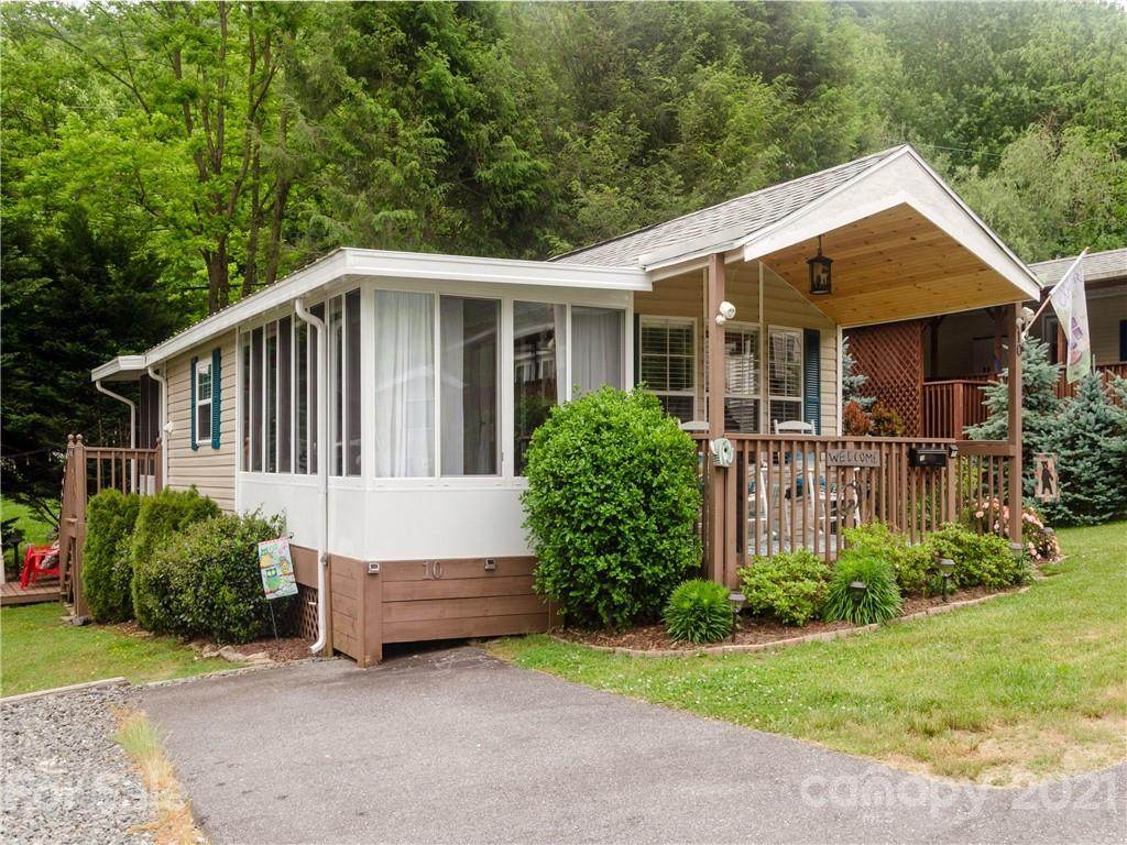 10 Valentine Drive - Photo 1