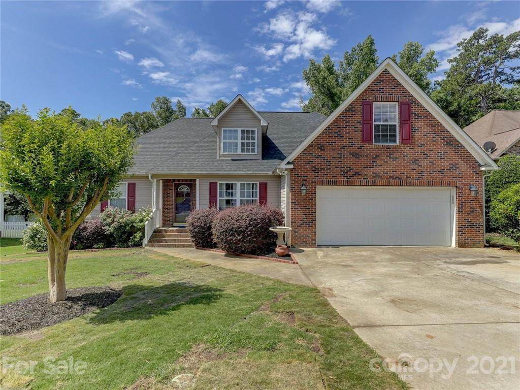 1583 Essex Hall Drive - Photo 1