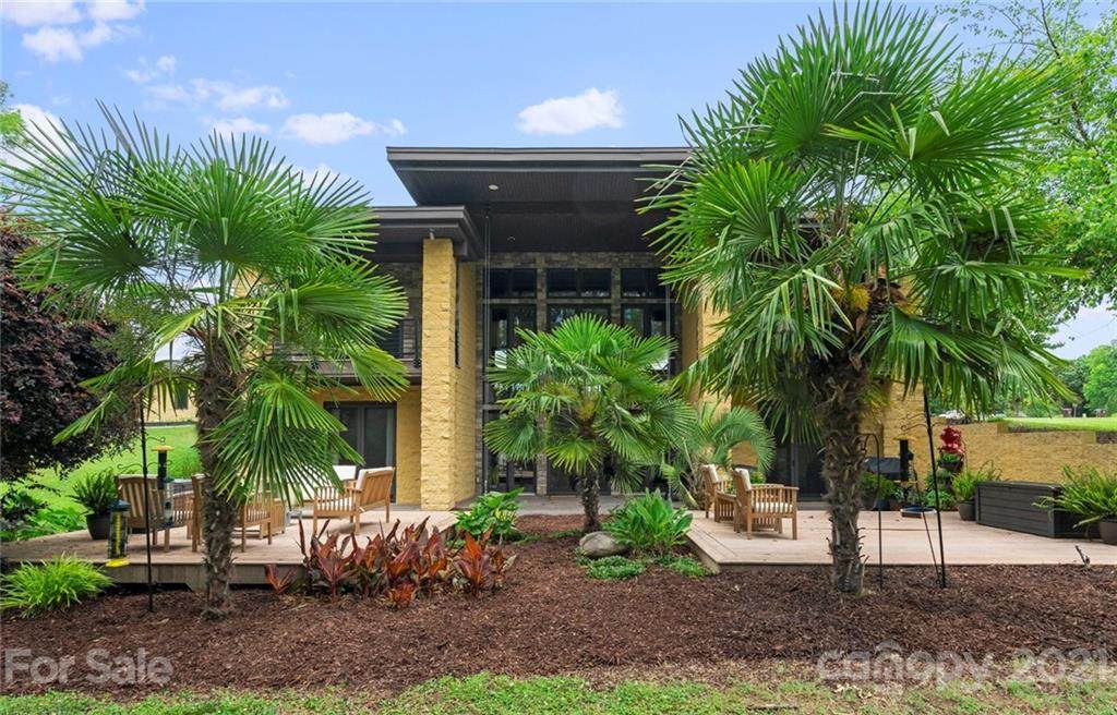 480 Lake Pointe Lane - Photo 1