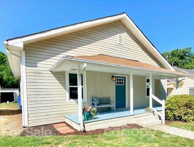 207 Pressley Avenue - Photo 1