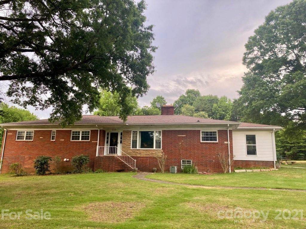 144 Franklin Drive - Photo 1
